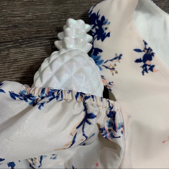 Floral Print Cold Shoulder Dress | Ali & Jay - Picture 4 of 11